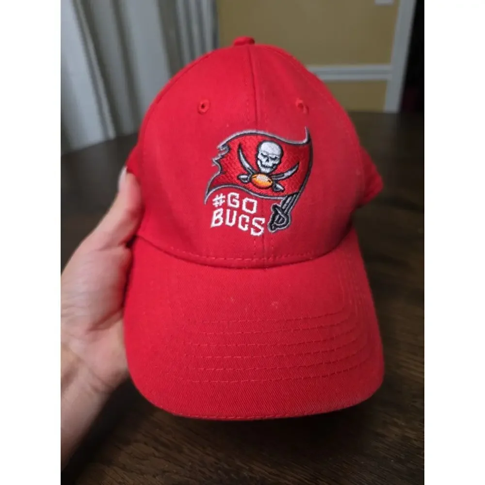 Tampa Bay Buccaneers Hat Cap Strap Back NFL Team One Size Adjustable‎